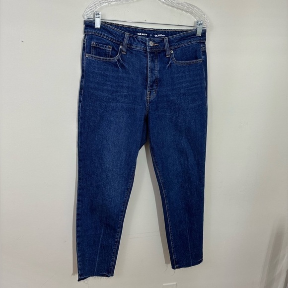 Old Navy sz 10 jeans straight leg with a raw hemline. Med navy - Picture 7 of 13